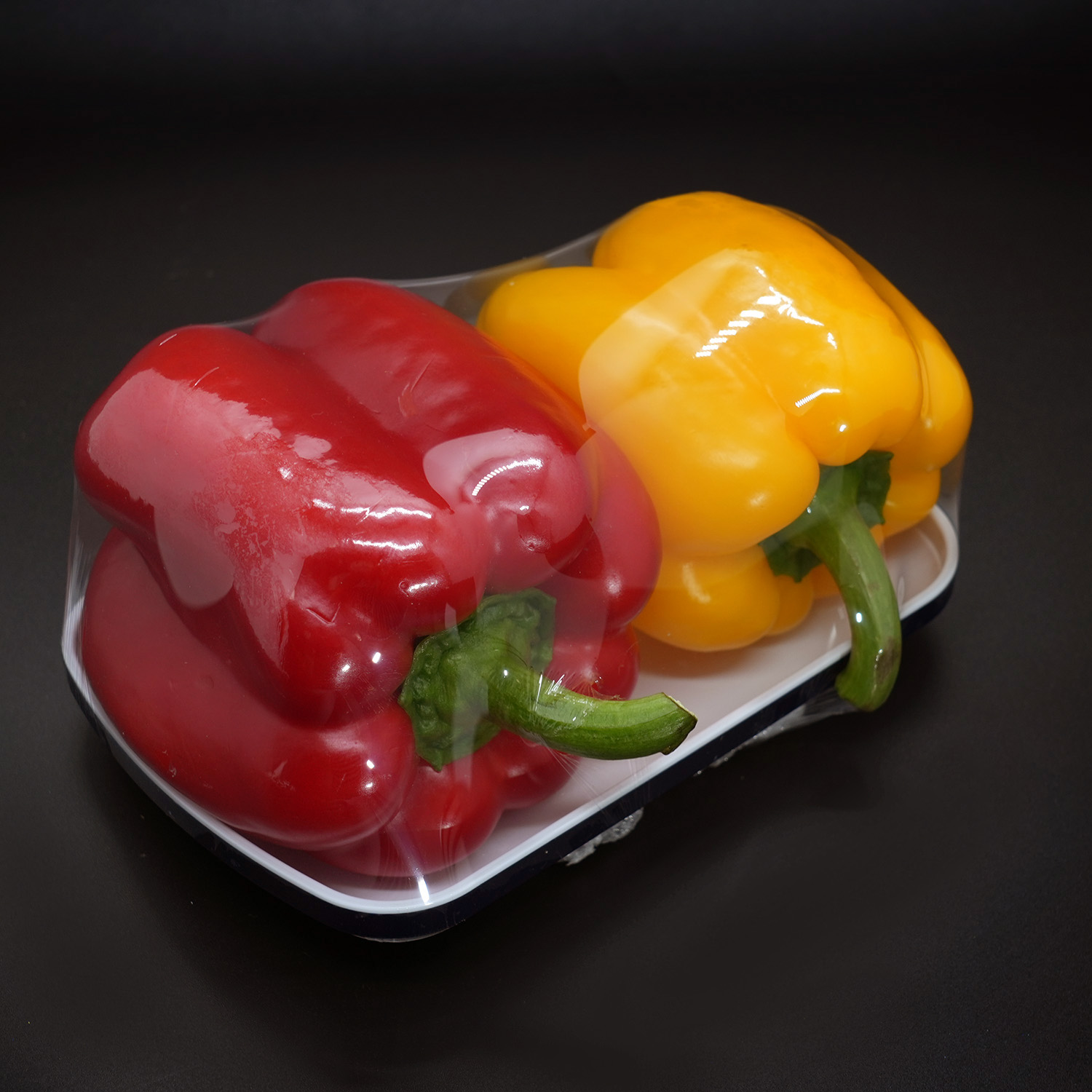 プレミアム食品グレード PVC 粘着フィルム カッターボックス付き - 100% BPA フリーのキッチンラップで鮮度を保ちます。